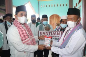 Safari Ramadhan di Air Kumbang, Bupati Ajak Masyarakat Tanam Sayur