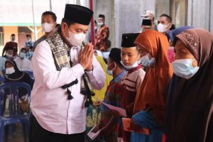 Bupati Askolani Pastikan Semua Masjid di Banyuasin Akan Diberi Bantuan