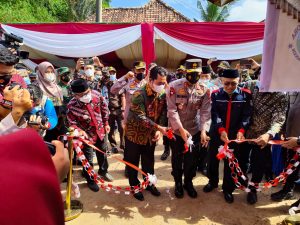 Kapolda Sumsel Resmikan Tebing Abang Kampung Tangguh Bersih Narkoba