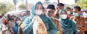 Utamakan Prokes, Jelang Lebaran Pemkab Banyuasin Gelar Pasar Murah