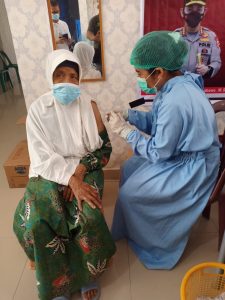 322 Orang kembali di Vaksin di Polres Rohil