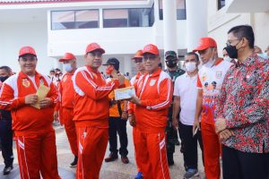 Pelatih dan Atlit Banyuasin Diberangkatkan Ikuti Porprov Oku Raya