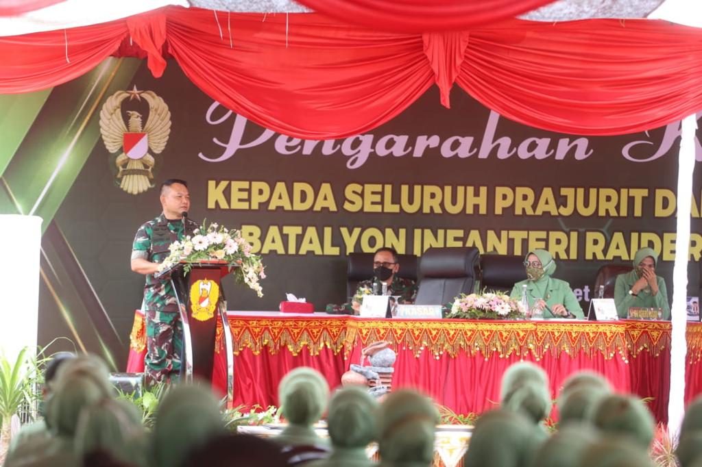 Di Hadapan Prajurit Beruang Hitam, Kasad Tekankan Prajurit Harus Menjadi Solusi dan Dicintai Rakyat