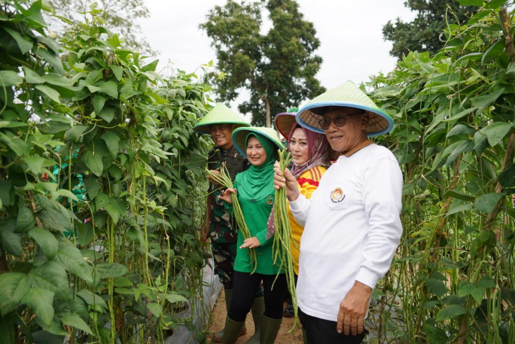 Komplek Wisata Agriekoteknologi