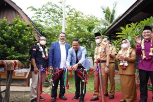 Kementerian ESDM Beri 150 Unit PJU-TS Untuk Banyuasin