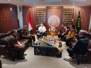 Jaksa Agung ST Burhanuddin Meminta SMSI Kawal Kinerja Jaksa