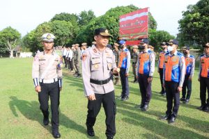 Apel Gelar Pasukan Operasi Lilin 2022 Polres Banyuasin, Kapolres Banyuasin Sampaikan Amanat Kapolri