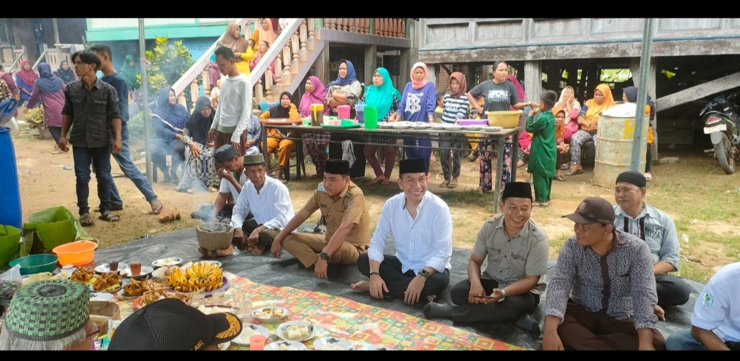 Hadiri Sedekah Desa, Endang Sari Apresiasi Warga Sejagung Rawat Tradisi Leluhur