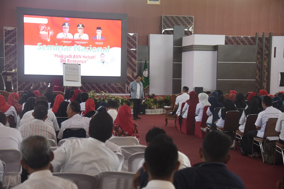 Bupati Askolani Buka Seminar Nasional Bersama Mau Jadi ASN Hebat Ini Resepnya