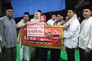 Moment Safari Ramadhan, Bupati Bersama Wabup Berdialog Serta Berbagi Bersama Masyarakat