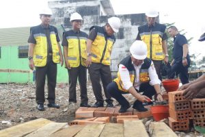 Peletakan Batu Pertama Pembangunan Gedung TK Adhyaksa Vll Oleh Bupati Askolani