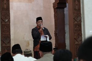 Bupati Bersama Wakil Bupati Banyuasin Shalat Idul Adha di Masjid Al-Amir