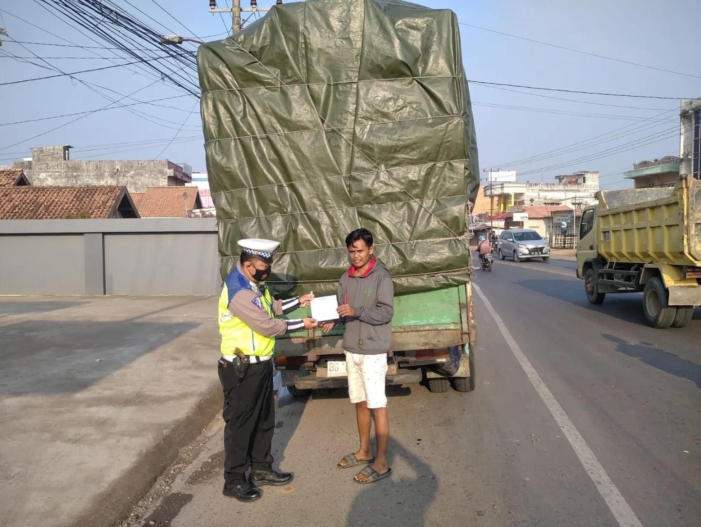 Mengurangi Angka Kecelakaan, Satlantas Polres Banyuasin Tindak Kendaraan ODOL