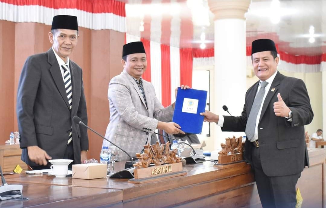 Wakil Ketua I DPRD Ogan Ilir Pimpin Rapat Paripurna II Tahun Sidang 2024, Bahas Penetapan Perda 2024