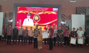 Berhasil Mendapat Penghargaan, Camat Banyuasin III Ucapkan Terima Kasih Kepada Kepala Desa dan Lurah