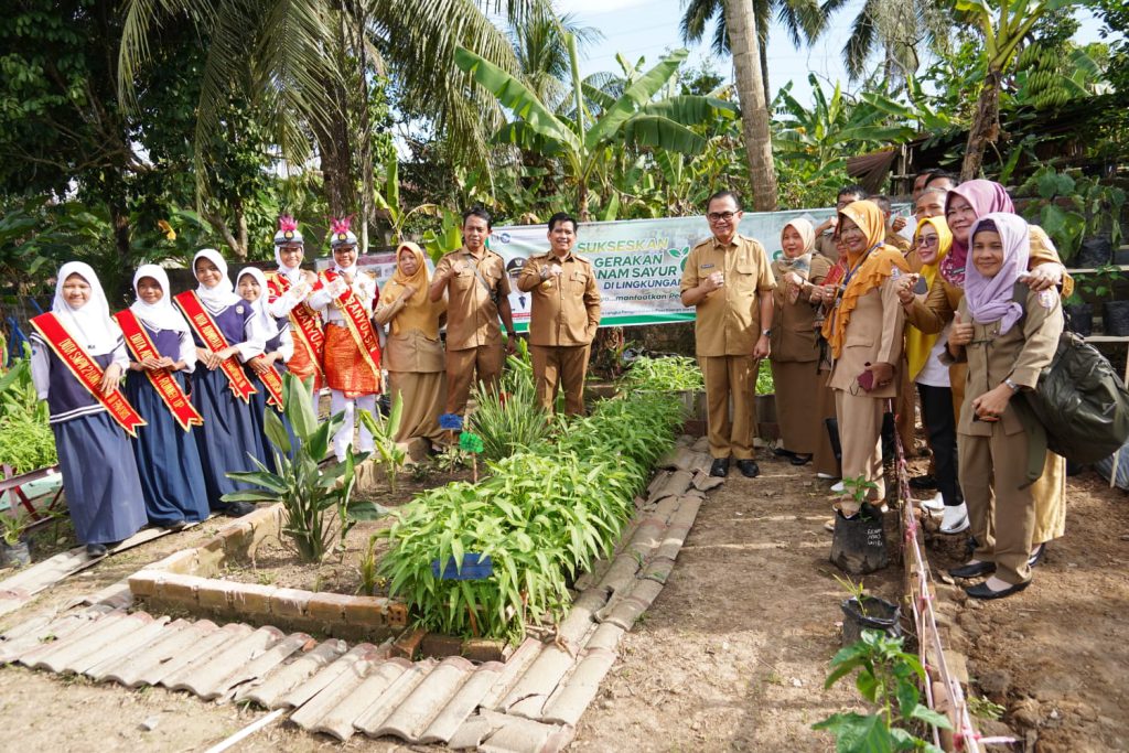 Pj. Bupati Banyuasin Launching Gertas Di SMPN II Banyuasin III.