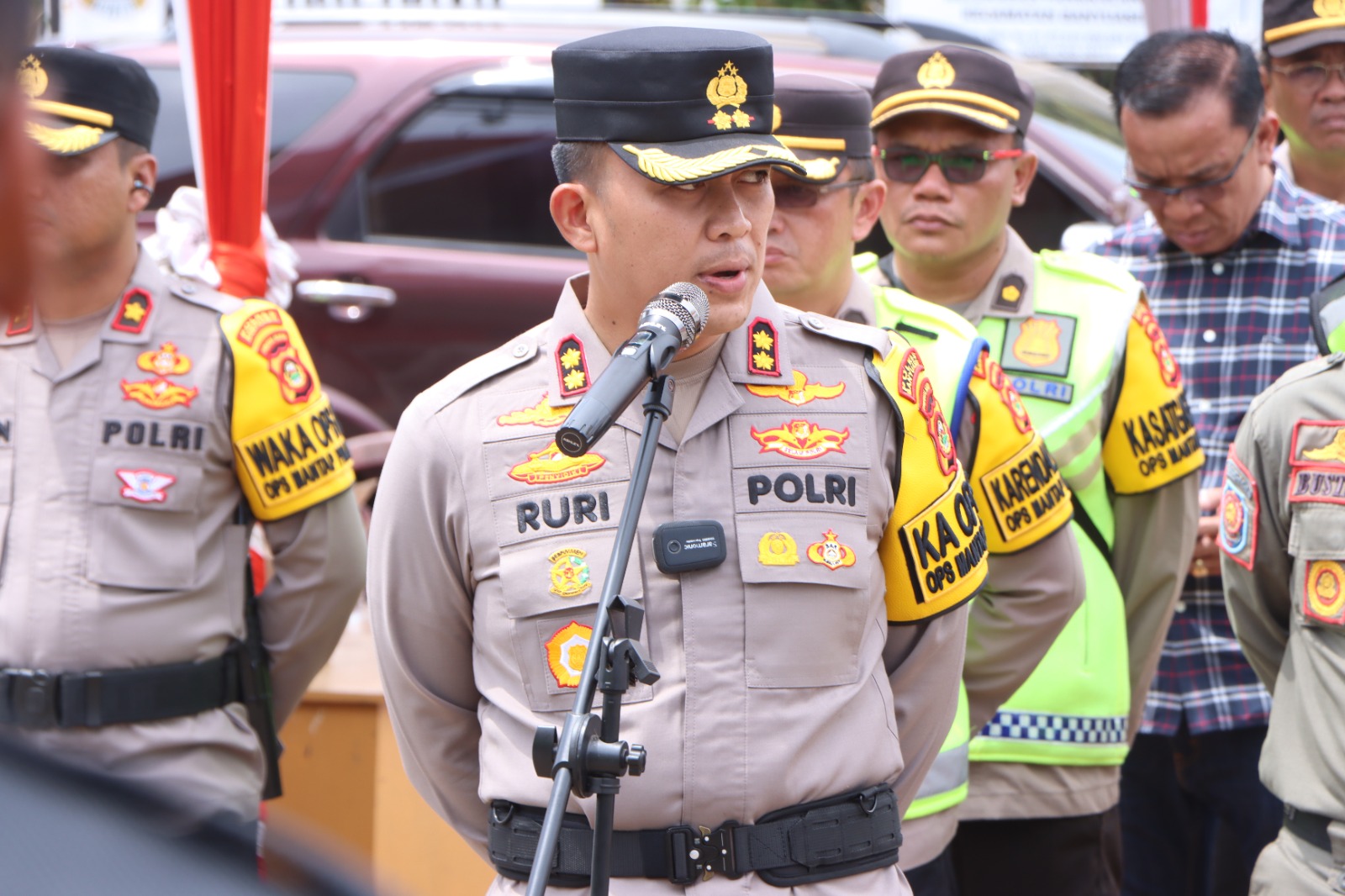 Demi Menjamin Kamtibmas Pendaftaran Paslon Bupati dan Wakil Bupati, Kapolres Banyuasin Memimpin Apel Kesiapan di Kantor KPUD Banyuasin