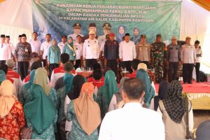 Pj. Bupati Banyuasin M. Farid Ajak Masyarakat Manfaatkan Perkarangan Rumah