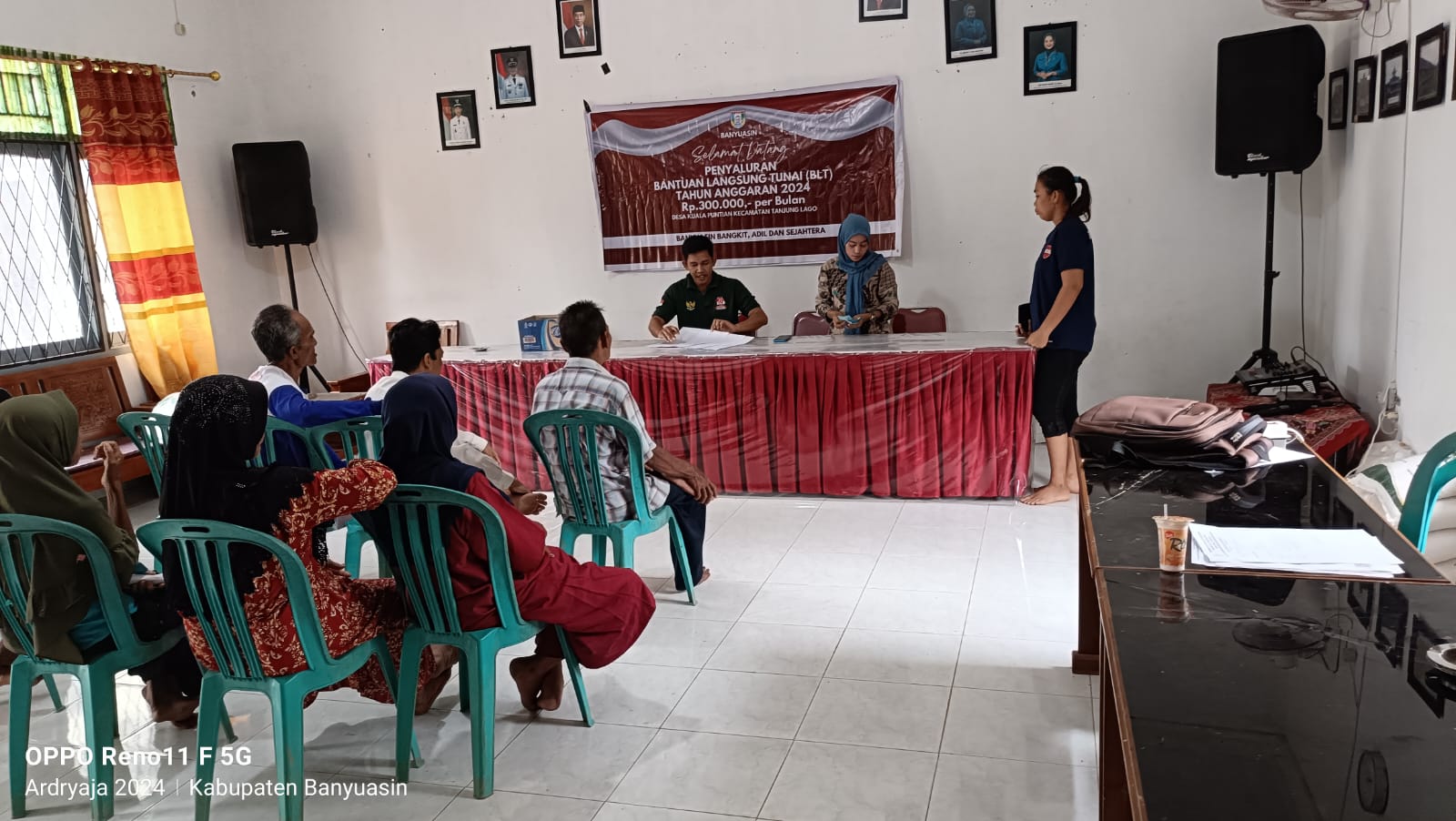 Pemerintah Desa Kuala Puntian Memberikan Bantuan Langsung Tunai Dana Desa (BLT DD) bulan September dan Oktober Tahun 2024 kepada 31 KPM