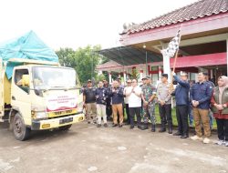 Ketua KPU Banyuasin bersama PJ Bupati Lepas Pendistribusian Logistik Pilkada 2024 Kabupaten Banyuasin