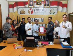 Tim ASTA Laporkan Dugaan Money Politik Paslon Selfi 02