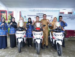 Menunjang Kinerja Layanan Kesehatan, Pj. Bupati Banyuasin Serahkan Kendaraan Operasional