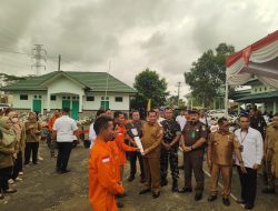 Tancap Gas, Bupati Banyuasin Serahkan Sejumlah Alsintan Untuk Brigade Pangan