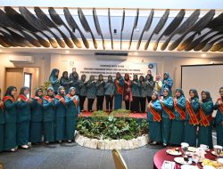 Ketua TP-PKK Banyuasin Hadiri Pelantikan Ketua TP-PKK Sekaligus Pengukuhan Bunda Paud dan Ketua Tim Pembina Posyandu di Kecamatan Banyuasin I