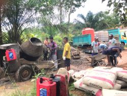 Manfaatkan Dana Desa TA 2025 Pemdes Sukaraja Baru Bangun Jalan Melalui Program Padat Karya   