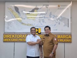 Jawab Keluhan Warga Banyuasin, Kemenpur RI Siap Perbaiki Jalan Palembang Betung