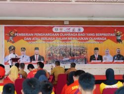 Apresiasi Atlet dan Pelatih, Bupati Banyuasin Serahkan Bonus untuk Pejuang Olahraga Daeraho