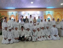 Ketua DPRD Sumsel Santuni Anak Yatim dan Yasinan Atas Meninggal Alex Noerdin.