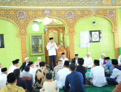Wagub Cik Ujang Pererat Silaturahmi Lewat Safari Jumat di Masjid Al-Kautsar