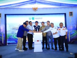 Gubernur Herman Deru Groundbreaking Jalan Hauling 10,46 Km di Muba, Dorong Ekonomi dan Keselamatan