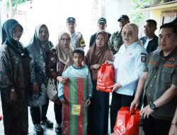 Usai Panen Raya Jagung, Wabup Netta Indian Langsung Tinjau Korban Kebakaran di Kelurahan Tanah Mas, Berikan Bantuan Sembako