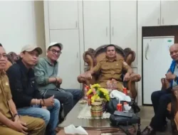 Diduga Absen Lalu Kerja Kurir, AMUNISI Laporkan ASN PPPK Dispora Banyuasin ke Inspektorat