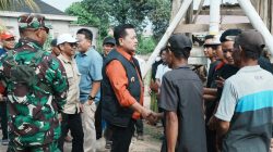 Dukung Aksi Warga, Bupati Askolani Tinjau Jalan Simpang Sungai Dua yang Dikunci Portal Akibat Truk Overload