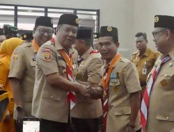 Ketua Kwarcab Banyuasin Dianugerahi Lencana Melati pada Apel Hari Pramuka ke-65 Sumatera Selatan