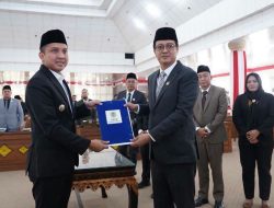Bupati Panca Wijaya Akbar dan DPRD Ogan Ilir Sepakati KUA-PPAS APBD 2027 dalam Rapat Paripurna