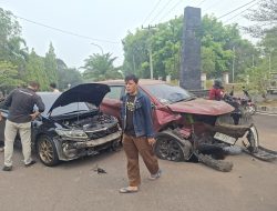 Tabrakan di Bundaran Tugu Tani Banyuasin, Honda Civic dan Daihatsu Terios Bertabrakan, Nihil Korban Jiwa
